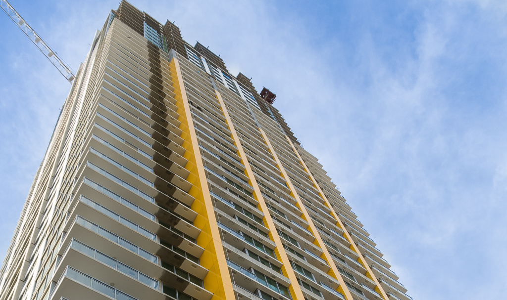 San Diego’s Tallest Residential Building – Pinnacle Towers